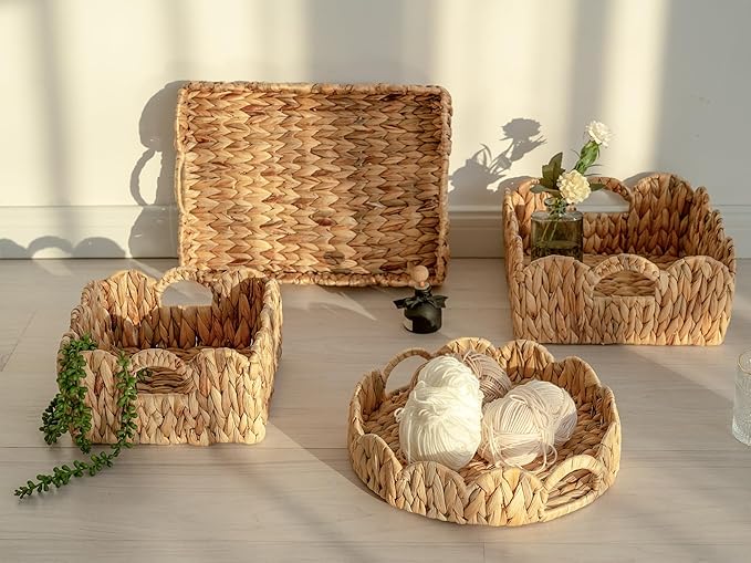 StorageWorks Scalloped Tray, Round Basket Tray Wicker Rattan Serving Tray with Handles, Scallop Basket Table Décor Trays, Water Hyacinth