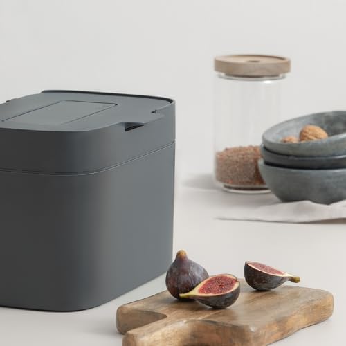 KAZAI. Compost Bin Kitchen 'Elin' | 1.2 GAL / 4.5L Countertop Compost Bin with Lid & Carbon Filter | Odor-Free, Dishwasher Safe, with Inner Bucket | Small Indoor Kitchen Composter | Graphite-Black - Image 4