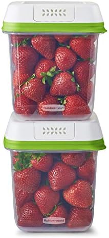 Rubbermaid FreshWorks Produce Saver, Medium Produce Storage Containers, 2 Pack by Rubbermaid