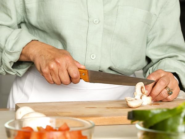 Gran Gifts - "Recipe for a Special Gran" Gran Gifts for Grandma Cutting Board Set, Bamboo-Made Engraved Utensil Set Gifts for Gran Cutting Board, Mothers Day Gifts for Gran. - Image 5