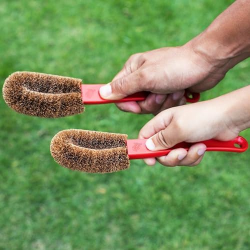 Kamenoko Jump - Japanese Kitchen Scrub Brushes with Handle - Set of 2 - Small - Green - Cleaning Brush for Kitchen, Bath, and Shoes - Made in Japan - Image 4