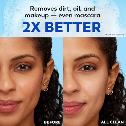 Olay Makeup Remover Wipes, Daily Facials Deep Clean Face Cleanser for Normal to Oily Skin, Alcohol & Fragrance Free, Soft Face Wash Towels, Travel Essentials for Women, Convenient Dry Cloths, 66 ct - Image 4