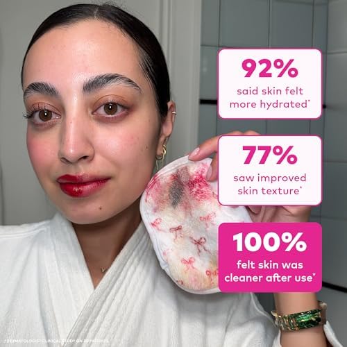 The Original MakeUp Eraser 7-Day Set, Erase All Makeup with Just Water, Including Waterproof Mascara, Eyeliner, Foundation, Lipstick, Sunscreen, and More! Fab-Bow-Lous, 7ct. - Image 5