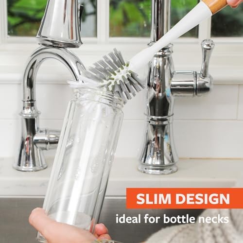 Full Circle Upstanding Bottle Brush, Deep Cleans Water Bottles, White - Image 3