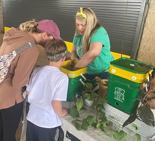Worm Bucket Indoor Composting Starter Kit – Small 10Q Worm Farm for Classrooms, Homeschool, and Apartments – Educational Soil Project - Make Organic Worm Castings & Worm Tea - Image 5