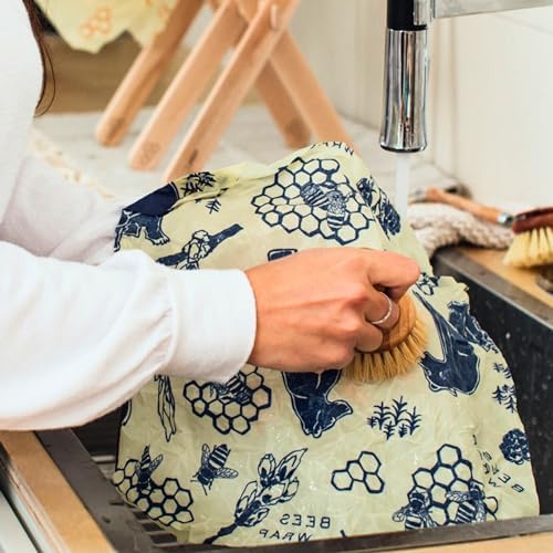 Bee's Wrap Beeswax Wrap Roll, 14 x 52 in - Bees & Bears - Image 3