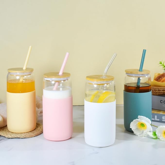 20 oz Glass Cups with Lids and Straws Iced Coffee Glasses with Silicone Protective Sleeve Drinking Glasses Set of 4 for Juice Beer Soda(Green*4)