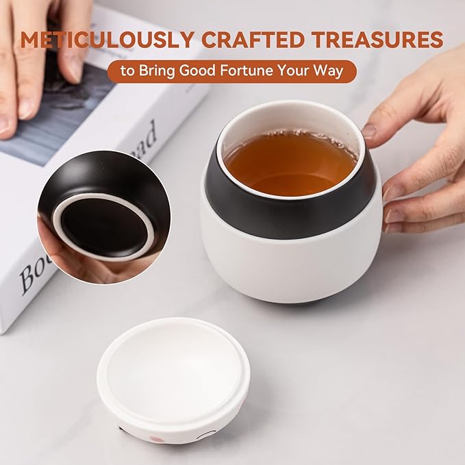 14.8oz Cute Panda Ceramic Mug with Lid & Heat-Resistant Silicone Sleeve – 1340℃ High-Fire Hand Warmer Coffee Cup, Lead-Free & Microwave Safe, Great Gift for Cold Days