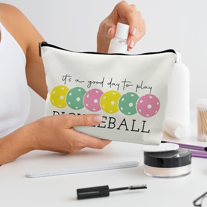 Pickleball Gifts for Women, Colorful Pickleball Makeup Bag for Women, It's a Good Day to Play Pickleball Cosmetic Bag Toiletry Bag, Gifts for Pickleball Lovers, Pickleball Stuff(PU)