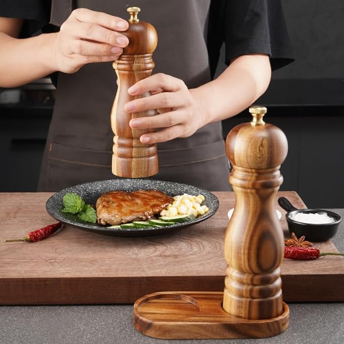 QUEEN Acacia Salt Pepper Grinders Refillable Set, Acacia Wood Salt and Pepper Set, Easy Refillable Manual Wooden Salt Pepper Grinder with Tray 2pcs, Perfect Housewarming Gifts