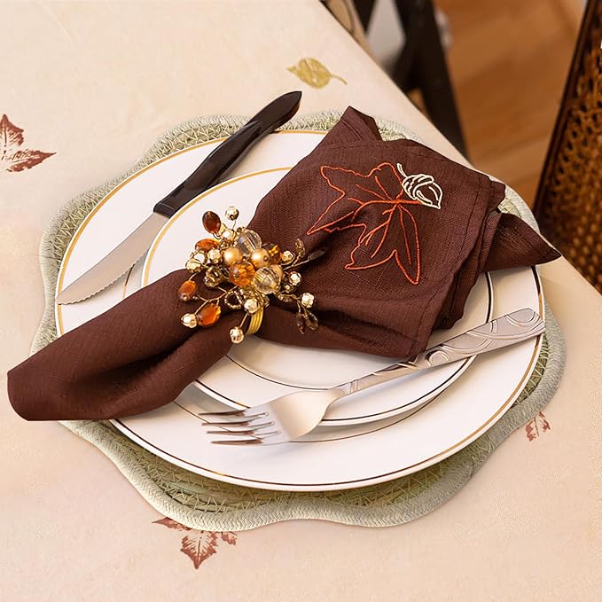 13.8 inch Round Woven Placemats Set of 10 Scalloped Placemats Boho Rattan Place mats Natural Water Hyacinth Flower Shaped Farmhouse Weave Mats Rustic Braided Wicker Mats for Dining Table Home Wedding