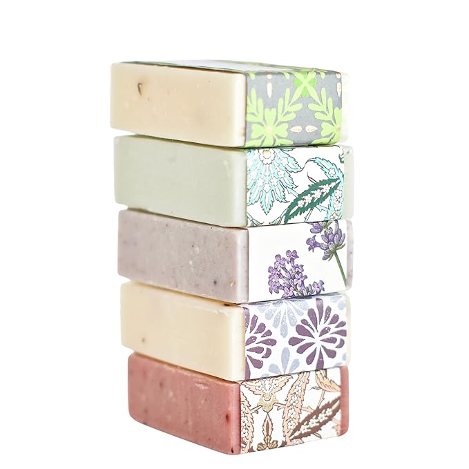 Holiday Handmade Soap Gift Set – 5 Natural Essential Oil Bar Soaps for Women or Men, Small Christmas Gift Set, Stocking Stuffer, Spa Self Care Present for Mom, Wife, Friend, Teacher