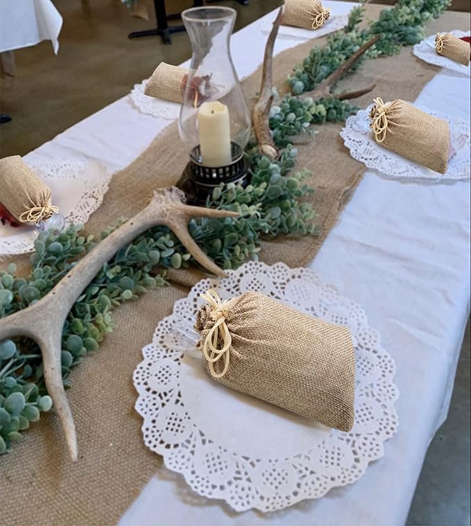 Homum 25PCS Burlap Gift Bags with Drawstring and Gift Tags & String, 5x7 Inch Party Favor Gift Burlap Bags Linen Jewelry Pouches for Party, Wedding, Jewelry Pouches, Christmas, Festival, Coffee, DIY Craft