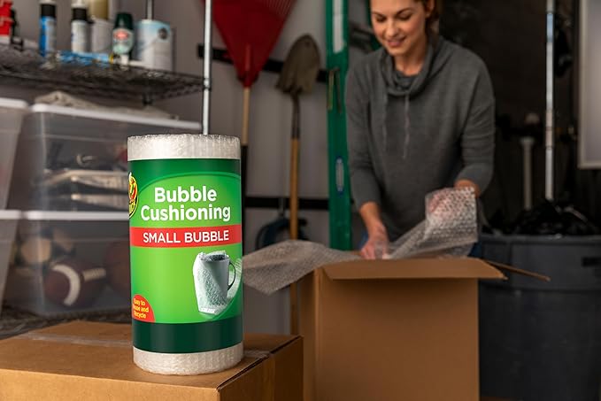 Duck Brand Bubble Wrap Original Protective Packaging, 12 Inches Wide x 30-Feet Long, Single Roll (393251), Clear