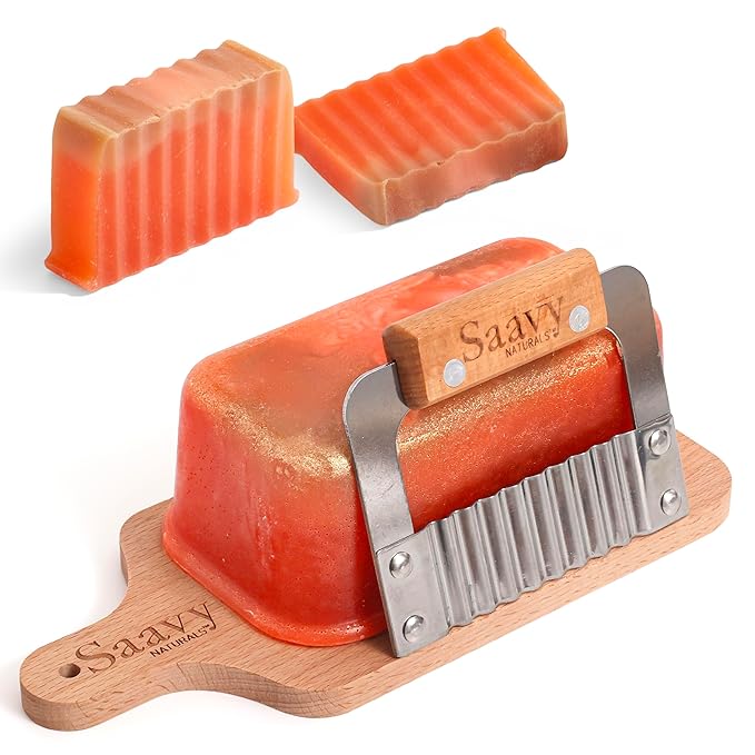 Saavy Naturals Organic Bar Soap - Plant Based ingredients (1LB)