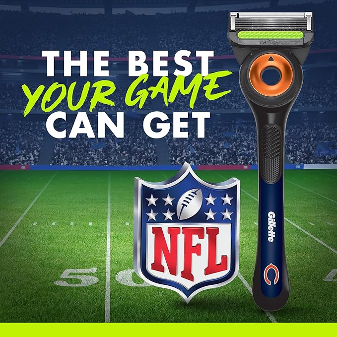 Gillette Labs Special NFL Bears Edition Shaving Razor for Men - 1 Handle, 1 Razor Blade Refill, Perfect for Game Day Grooming, GilletteLabs with Exfoliating Bar
