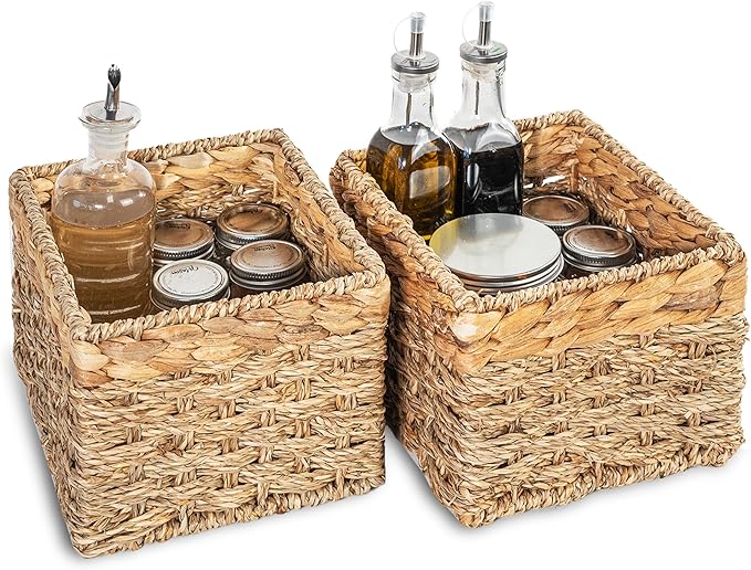 Small Wicker Baskets for Storage 2-Pack, Natural, Woven Baskets for Organizing Living Room, Pantry Baskets, Shelves, Wicker Basket Decorative - Small Size - 8x7x5.5 inches