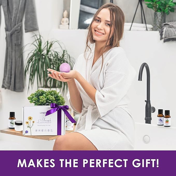 Christmas Bath Gift Set, 18pc French Lavender Relaxation Spa Gift Basket for Women & Men, Handmade Gift Box, Body Oils, Organic Lip Balm, Scented Candle, Bath Bomb & More, Spa Kit Gift for Birthday