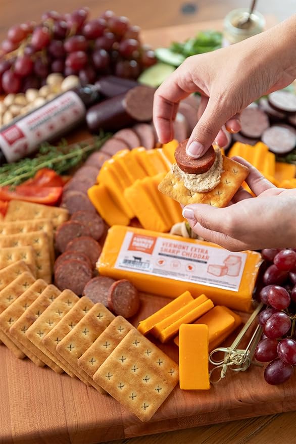 Farmers Market Gift Basket, Gluten Free, Keto, Paleo, Low Sodium, Zero Sugar, Wisconsin Cheese Gift Sets, Classic Cheese Assortment
