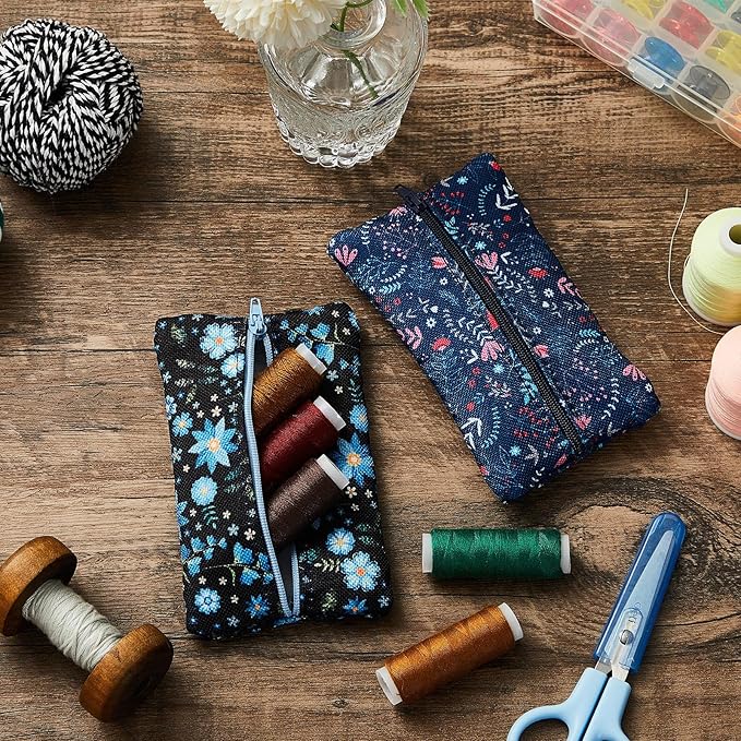 Kigeli 2 Pieces Purse Tissue Holder Travel Tissue Pouch for Purse Fabric Zipper Enclosed Pouches Reusable Flower Pattern Paper Holder for Coins, 5.25 x 3 Inches(Rustic Floral Print)