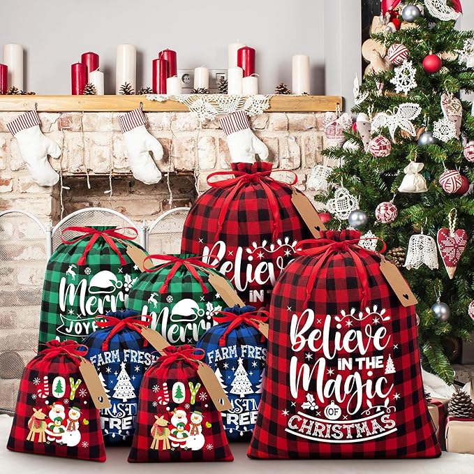 10 PCS Christmas Drawstring Gift Bags with Tags, Buffalo Plaid Xmas Gift Bags Assorted Sizes Bulk, Cotton Fabric Holiday Gift Bag Large Medium Small Wrapping Bag for Xmas Presents Decor Party Favors