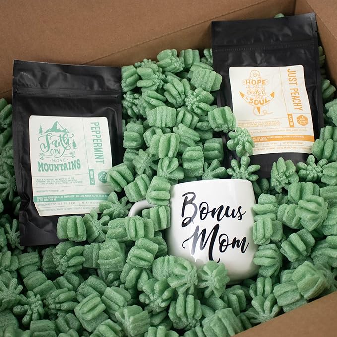 Magicwater Supply - .25 Cu Ft - Green Leaf Shaped Recycled Anti Static Packing Peanuts - Compostable & Biodegradable Cushion for Shipping - Dust-Free & Abrasion Resistant - Void Filler