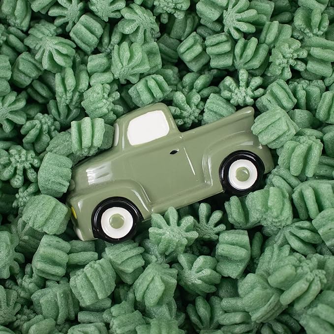Magicwater Supply - .25 Cu Ft - Green Leaf Shaped Recycled Anti Static Packing Peanuts - Compostable & Biodegradable Cushion for Shipping - Dust-Free & Abrasion Resistant - Void Filler